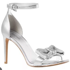 NIB Michael Kors Paris Silver Metallic Leather Sequin Bow Heel Sandals